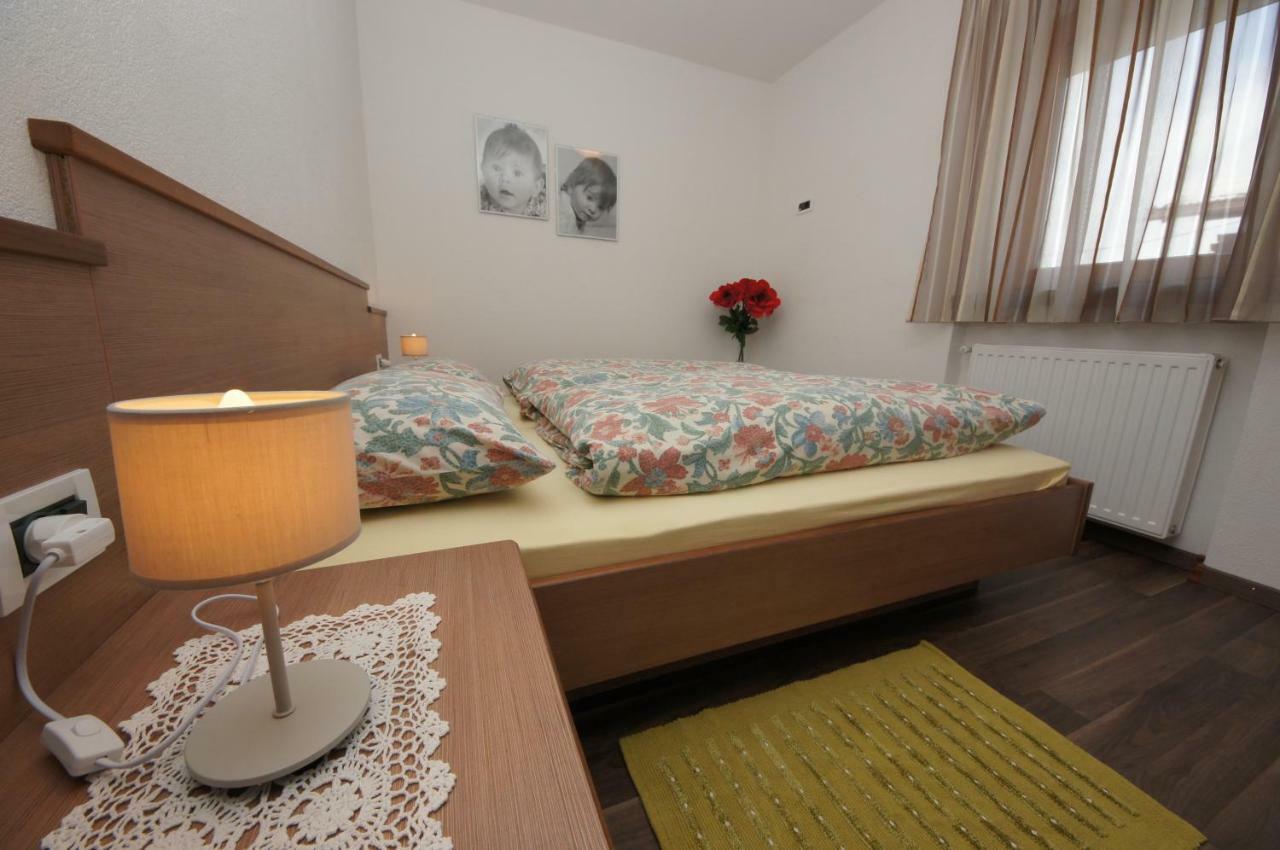 Alfred Ties Apartments San Vigilio Di Marebbe Bagian luar foto
